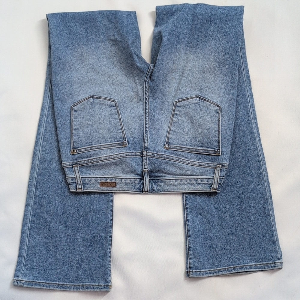 NWOT LILA RYAN Blue Flare Jeans - Picture 3 of 7